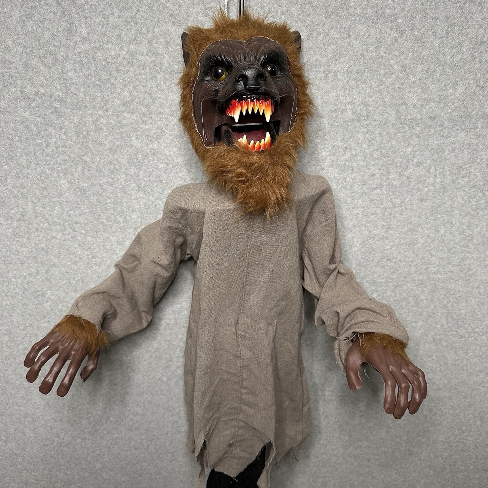 VTG Pan Asian Creations Hanging Talking Werewolf Halloween Prop Decoration 4'